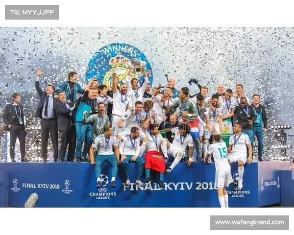 哈谢克与C罗：从足球场上的传奇到历史地位的深度对比分析