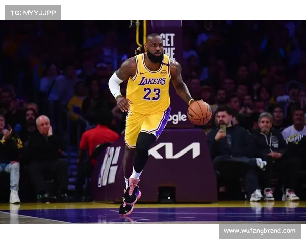 如何在40岁续约詹姆斯实现职业生涯最后一冠的战略与挑战