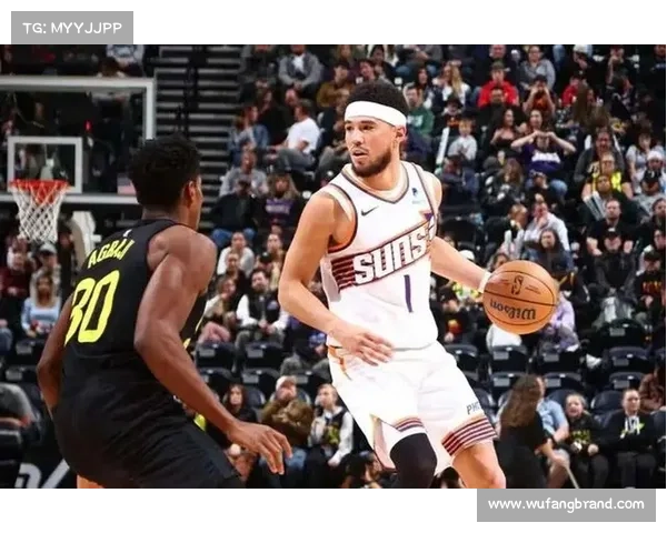 布克比赛风格与个人特色的深入剖析及其对篮球发展的独特贡献