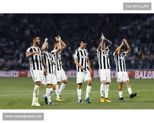 弗拉霍维奇：尤文图斯锋线新星崛起，展现得分机器风采